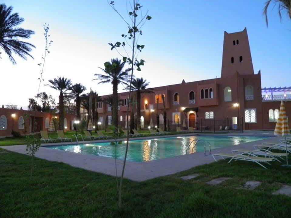 Hotel Taghit Saoura Exteriér fotografie